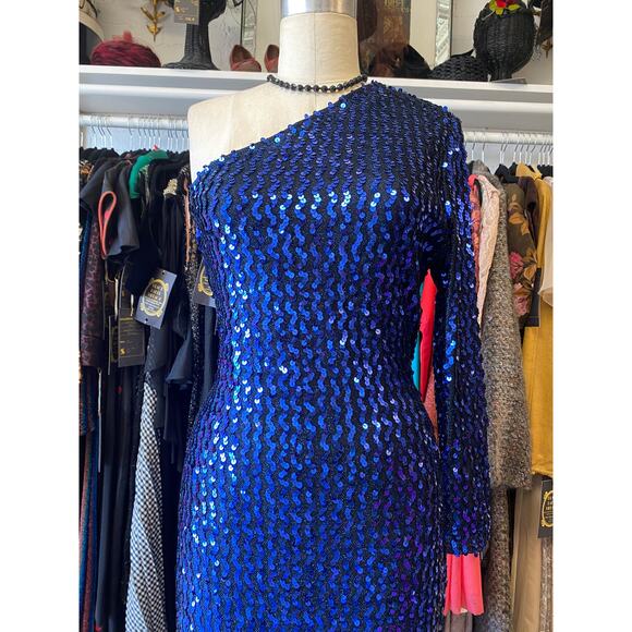 vintage 1980s metallic blue sequin one shoulder fitted gown by Climax, medium - Picture 3 of 10